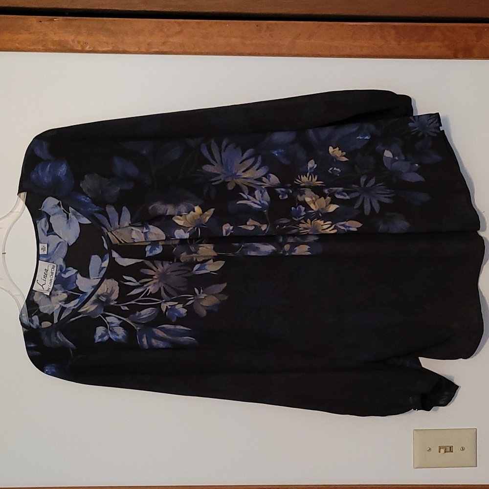 Linea by Louis Dell'Olia blouse
